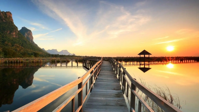 安博体育器材塑胶跑道材质选购指南：考虑这些因素才能找到最佳！