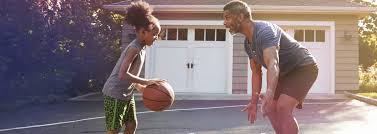 室内墙上引体向上健身器